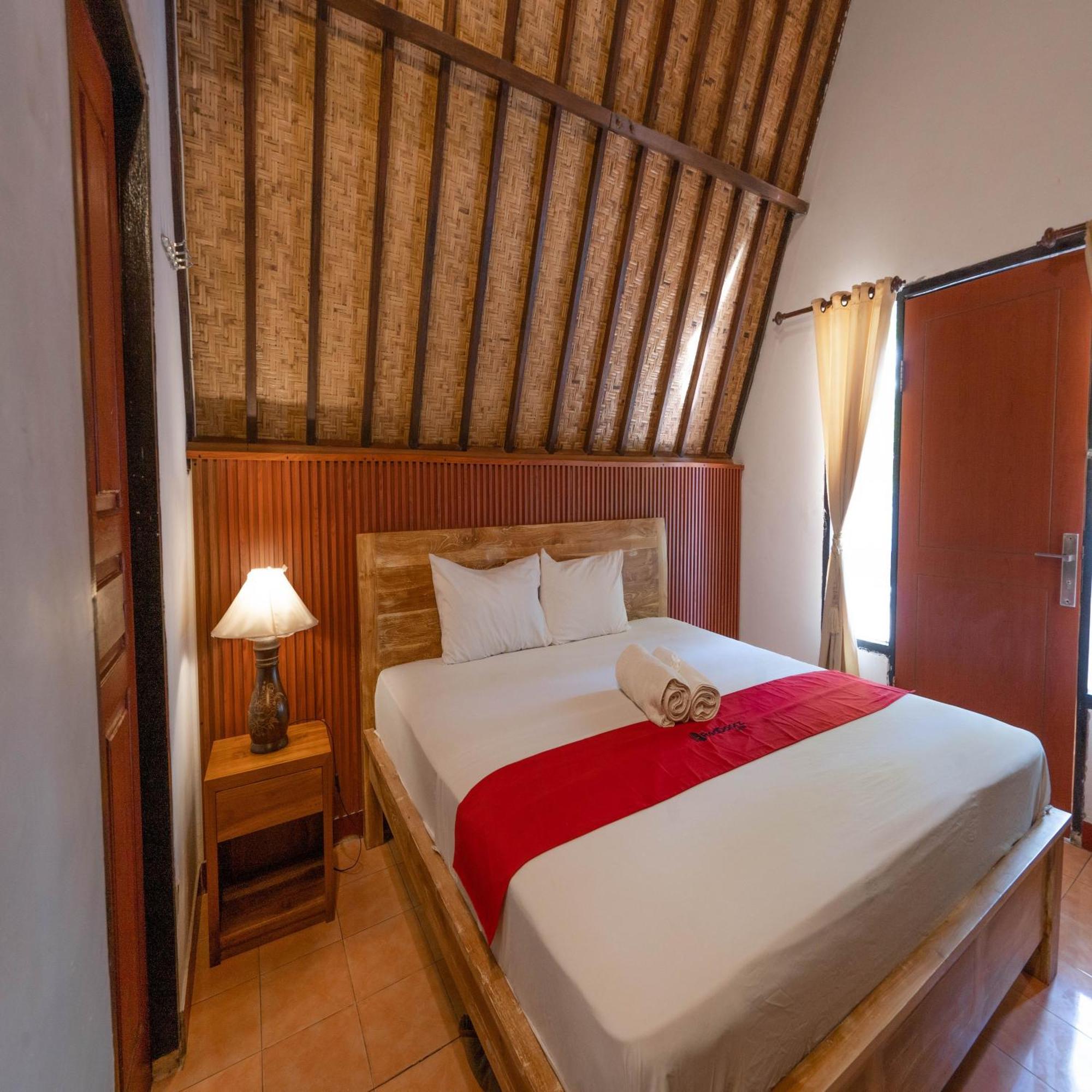 Hotel Reddoorz At Ocean 2 Gili Trawangan Exterior foto